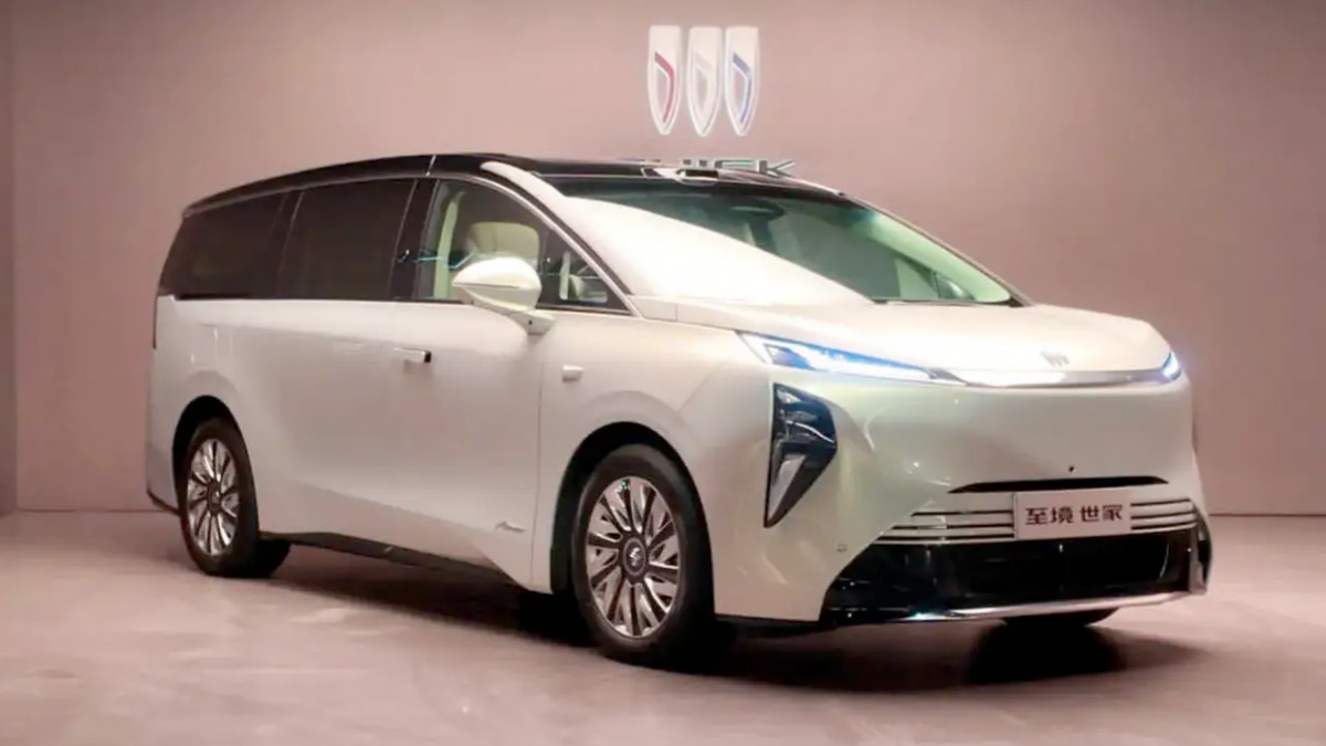 Buick’s electric flagship MPV arrives in China as PHEV, battery version to follow