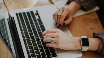 A calm guide to electronic signatures: how to sign documents safely without printing anything