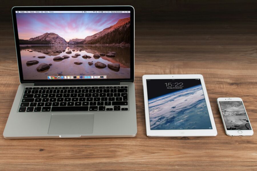 Laptop smartphone tablet