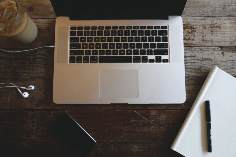 Macbook desk wooden