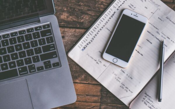 A calm guide to note-taking apps: organize your digital notes without making a mess