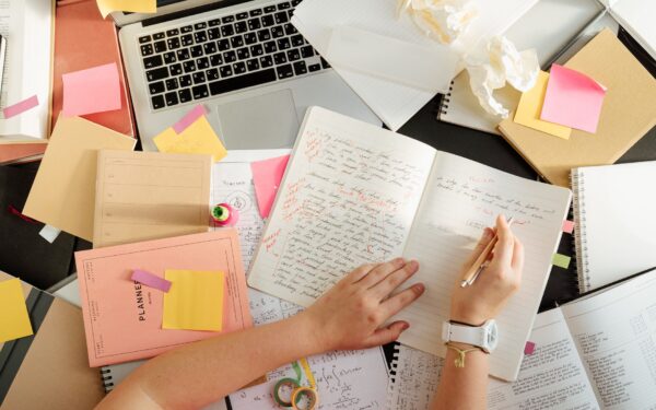 A calm guide to study apps: build a simple digital system that supports real learning