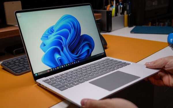 A calm guide to web browser profiles: keep work, personal life and side projects neatly separated