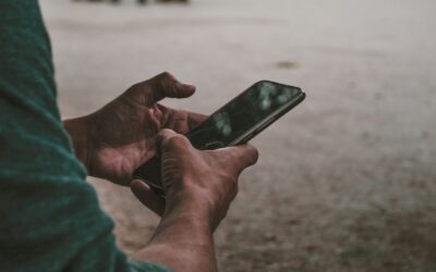 A simple guide to AI phone apps that actually help in everyday life