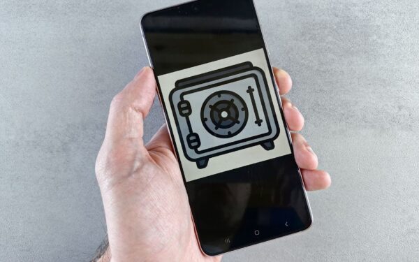 A simple guide to app permissions: how to protect your data without breaking your apps