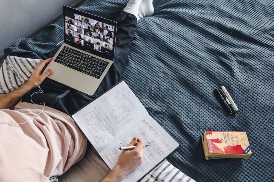 Adult microlearning online