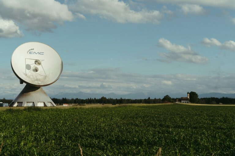 Satellite internet ground