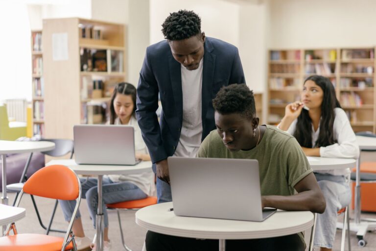 Students working laptops