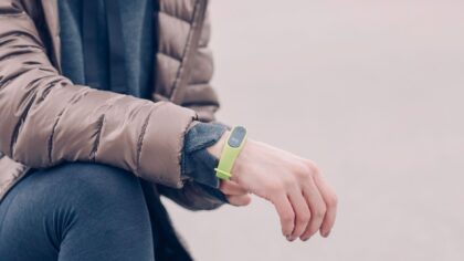 How to pick a simple fitness tracker that actually helps you move more