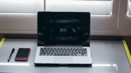 How to use AI desktop apps to build a smoother workday without drowning in distractions