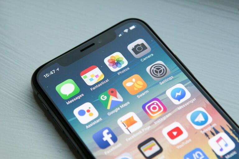 Phone app store