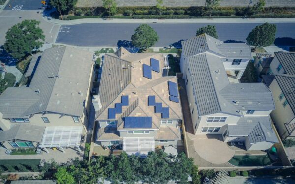 How virtual power plants turn homes and businesses into a flexible energy network