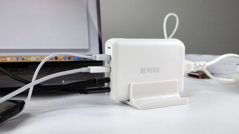 Power bank charging