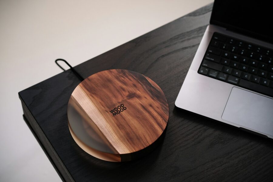 Power bank smartphone
