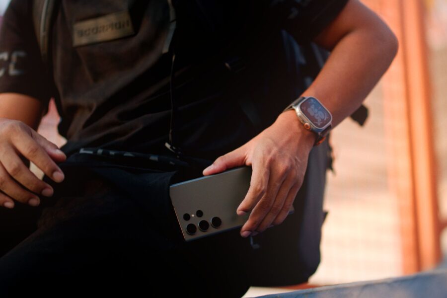 Smartwatch wrist privacy
