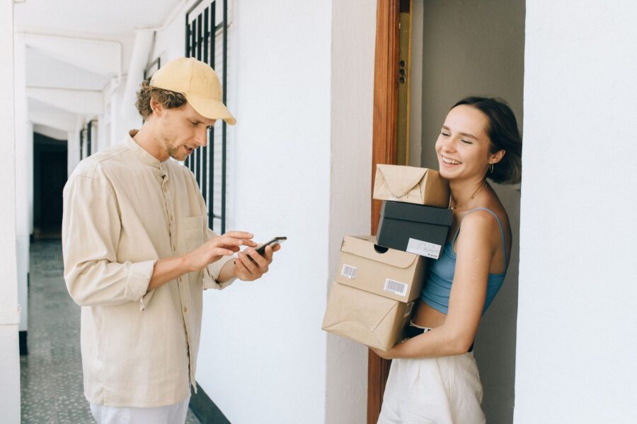 Smartphone fake delivery