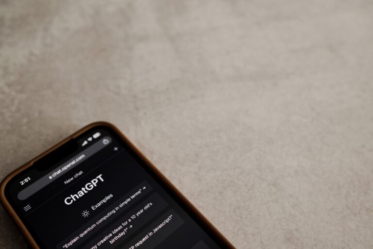 Smartphone chat app
