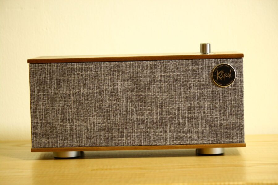 Bluetooth speaker wooden