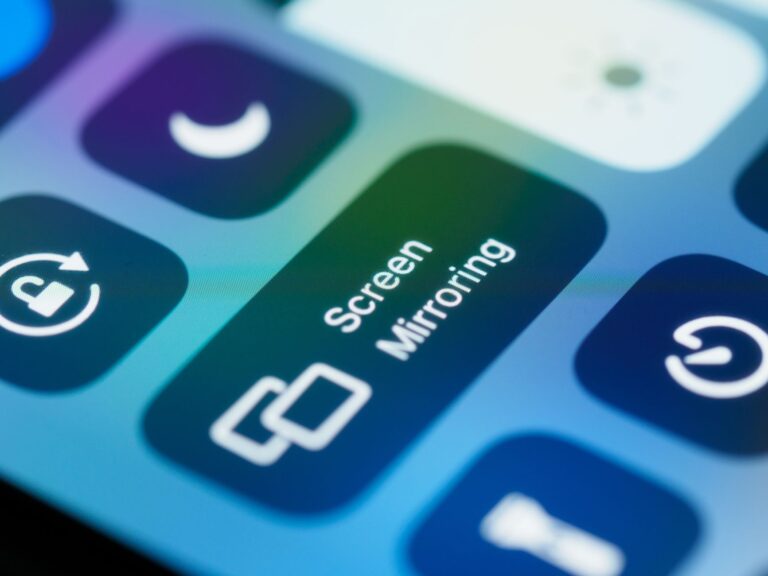 Smartphone widgets smart