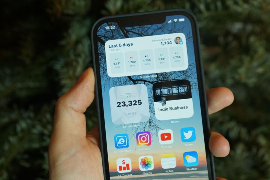 Smartphone home screen