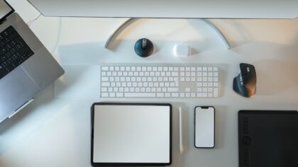 Tablet as your main computer: what works, what does not, and how to set it up well