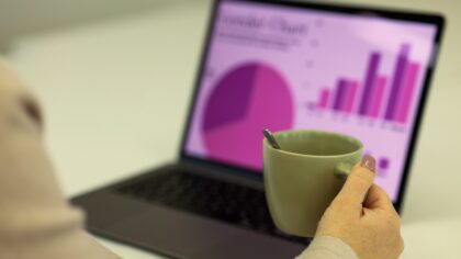 A calm guide to AI and bias: how to spot it, reduce it, and make fairer decisions