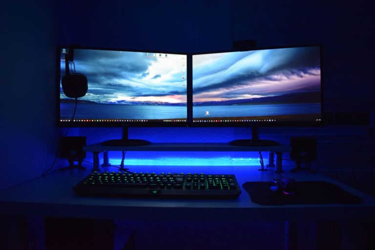 Computer screen blue