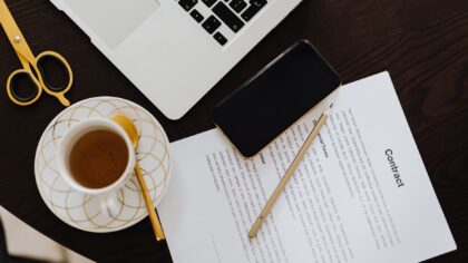 A calm guide to electronic signatures: sign faster without risking your privacy