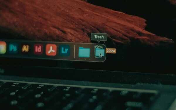 A calm guide to file syncing: keep your files in sync without losing control
