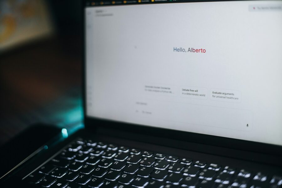 Laptop screen grammar