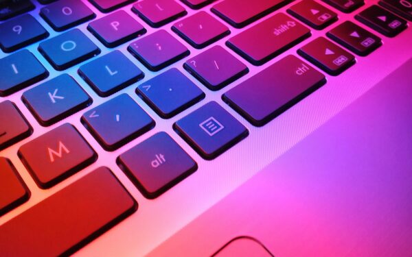 A calm guide to grammar tools: write clearer text without losing your own voice