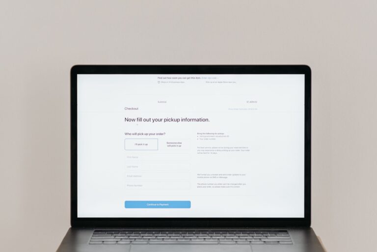 Computer screen installer