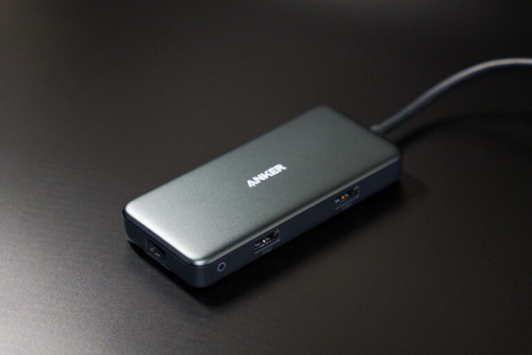 Usb docking station