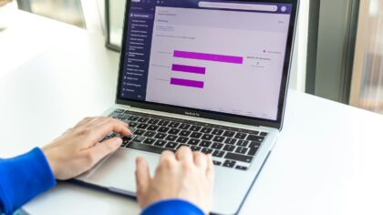 A simple guide to how AI chatbots work and what they actually do
