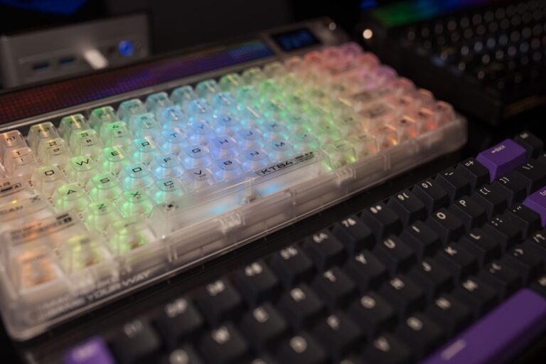 Mechanical split keyboard