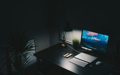A simple guide to USB-C monitor setups that actually make your desk better
