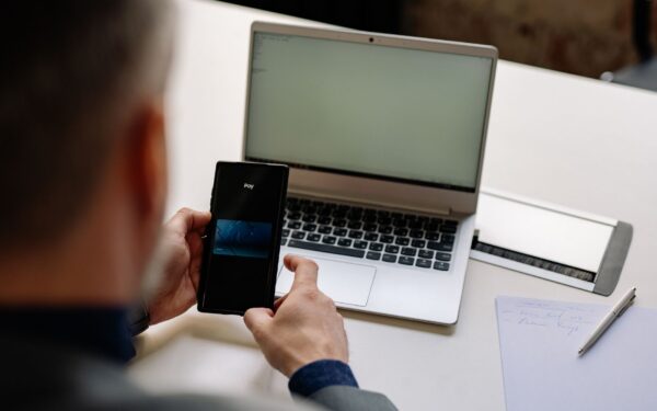 How embedded finance is turning non‑financial brands into practical fintech platforms