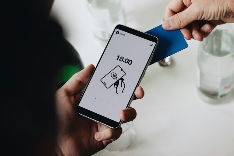 Mobile app checkout