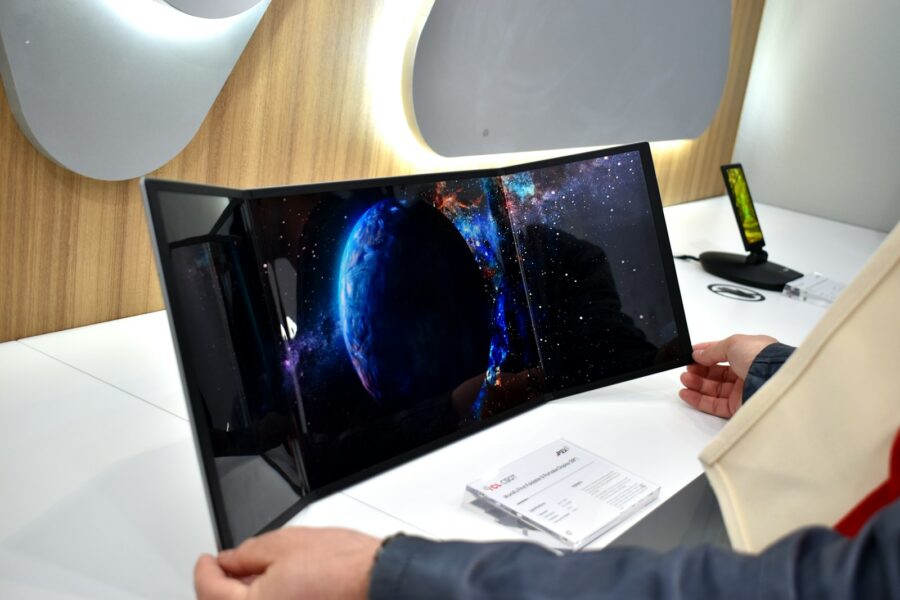 Flexible oled display