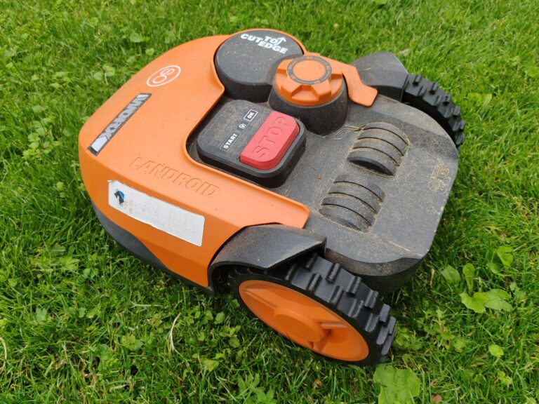 Robot lawn mower