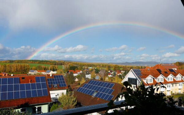 How modular microgrids could power future homes and neighborhoods
