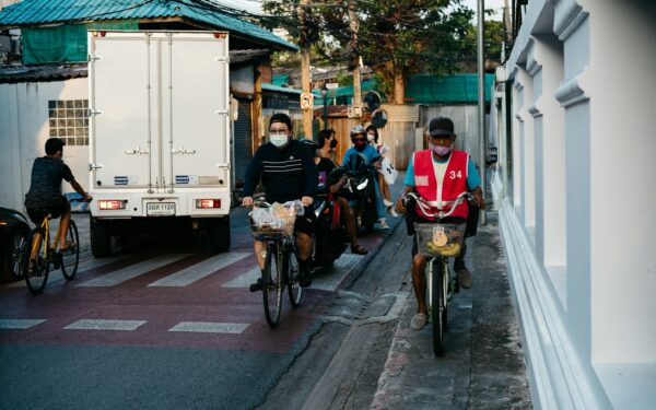 How shared micro‑warehouses are reshaping last‑mile delivery in cities