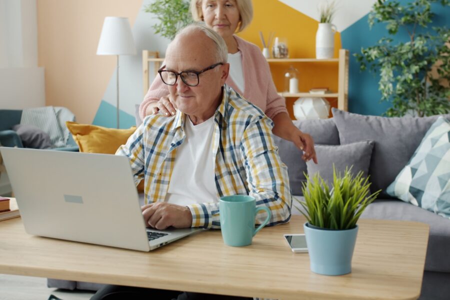 Senior person laptop