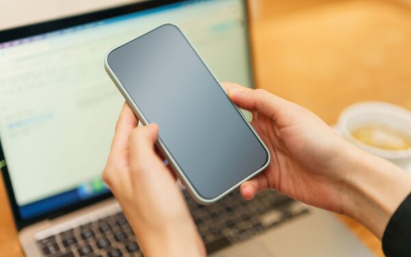 How to stay safe on public Wi‑Fi without giving up convenience