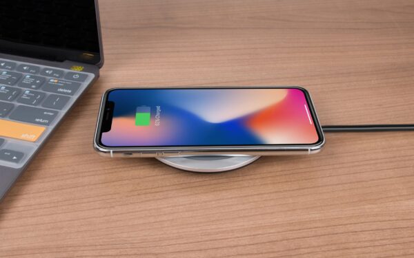 MagSafe accessories explained: real benefits, limits and the add-ons that are actually worth it