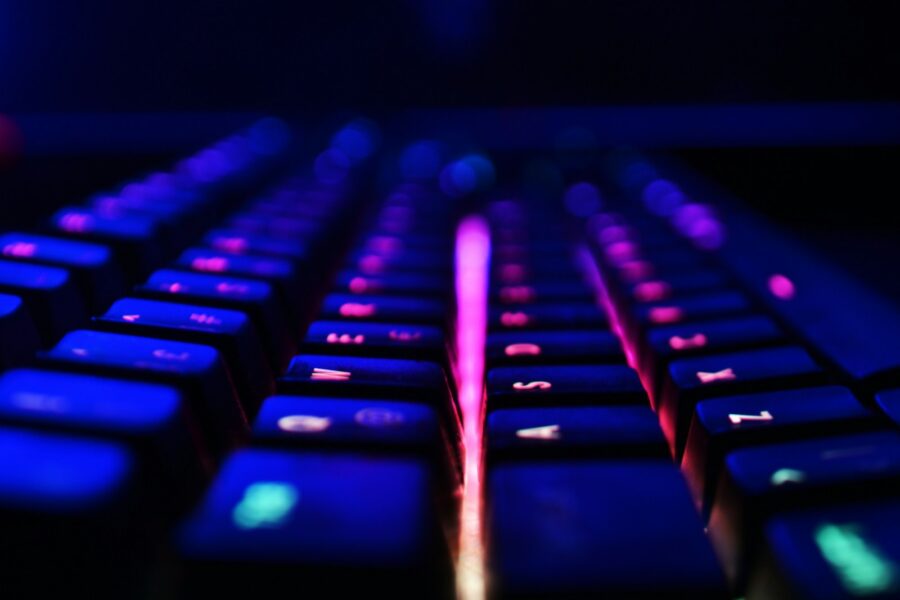 Mechanical keyboard desk