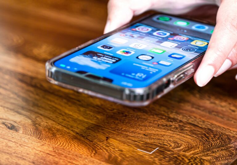 Wireless charging pad