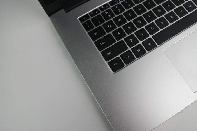Webcam privacy cover