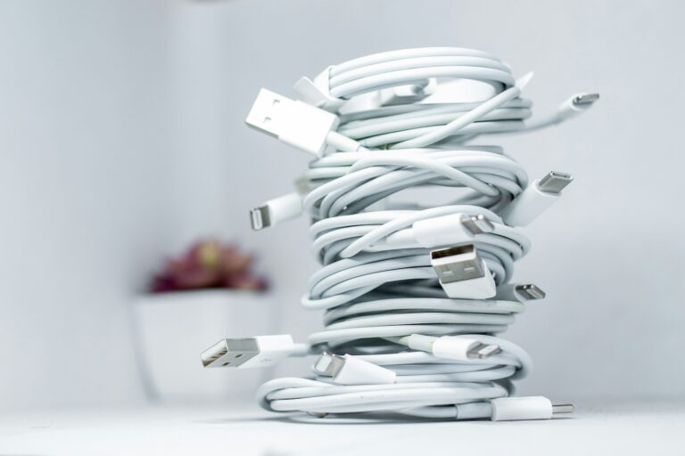 Phone public charging